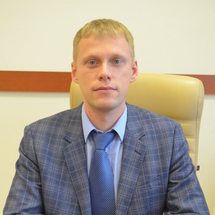 Чураков Илья Валерьевич - заместитель председателя Арбитражного суда Свердловской области